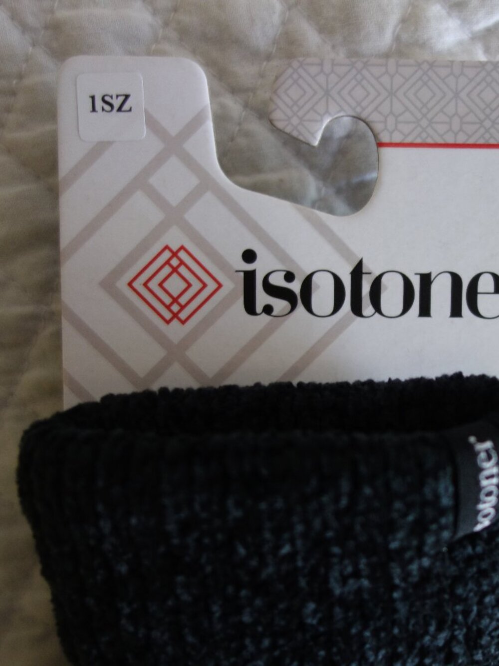NWT $50 Two Pairs (Black/Brown) of Isotoner Gloves – S/M and One Size - Picture 7 of 9
